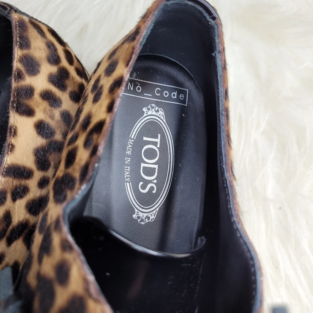 Tod's Leather Calf Hair Leopard Oxford Shoes - Picture 13 of 15